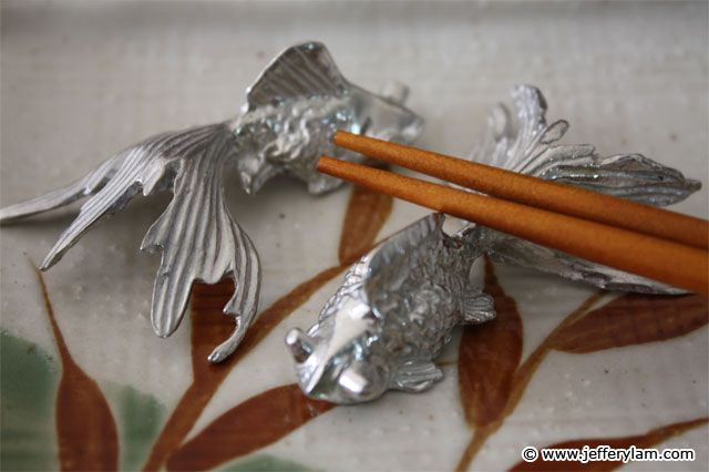Pewter Gold Fish Chopstick Holder